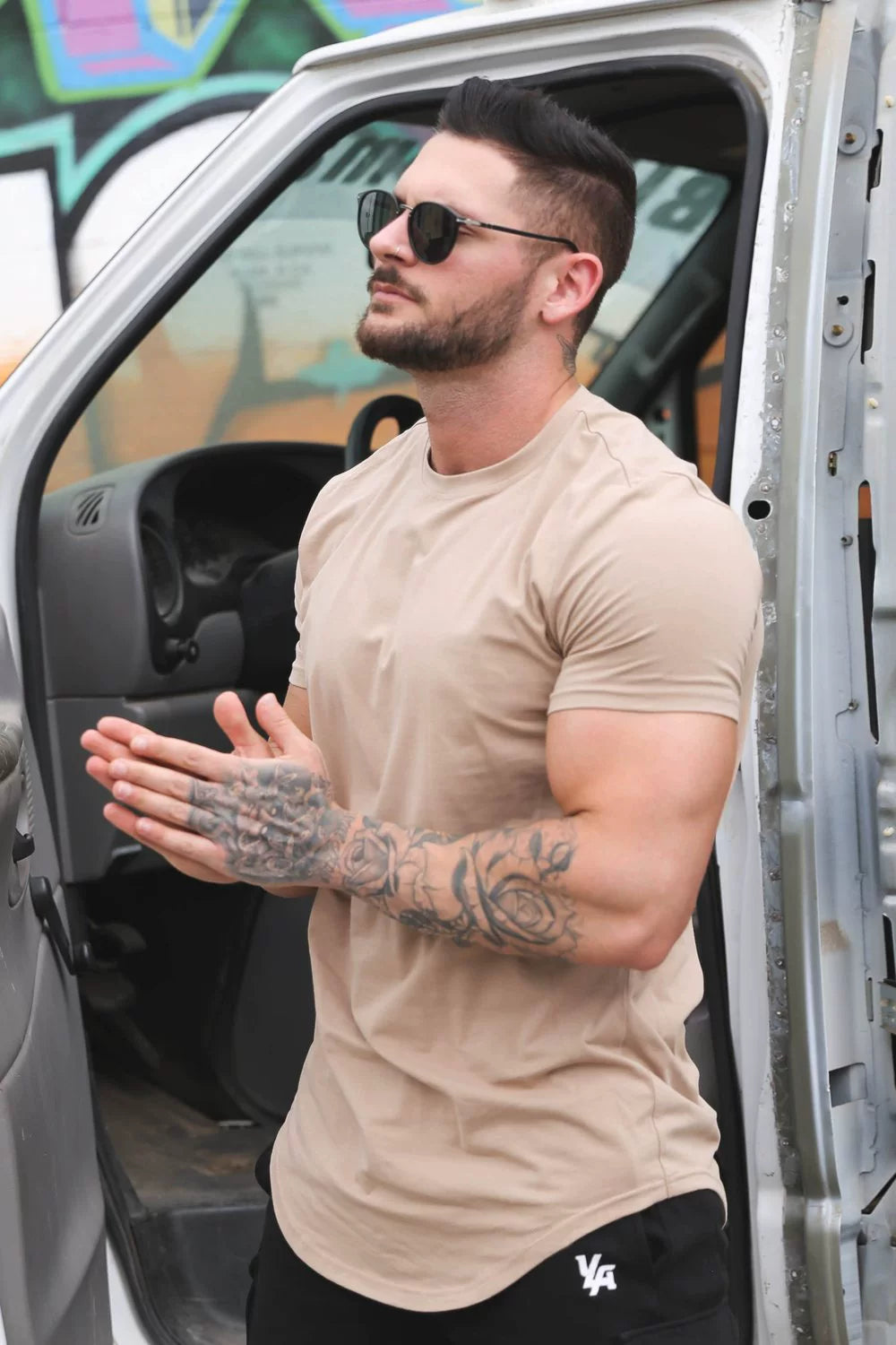 Solid color new sports short sleeved men's T-shirt, fitness stretch muscle training, iron dog brothers, plus size American trendy brand