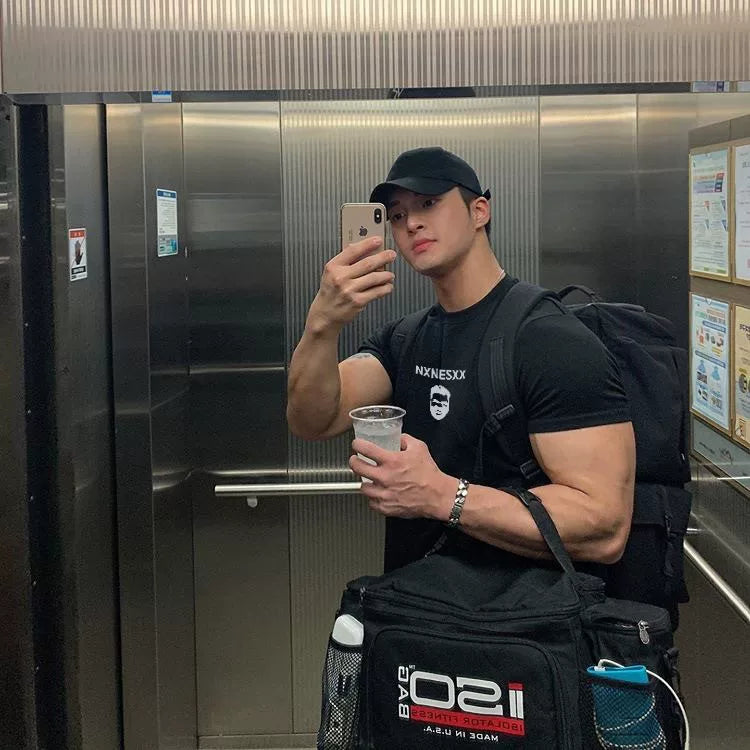 Fitness International Sports Short sleeved Men's T-shirt High Street Ins Super Fire Muscle Training Rolling Iron Running Trendy Brand Leisure Large Size